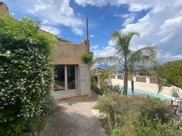 Joli Rez-De-Villa 80 M2 Proche Mer Carqueiranne Bagian luar foto